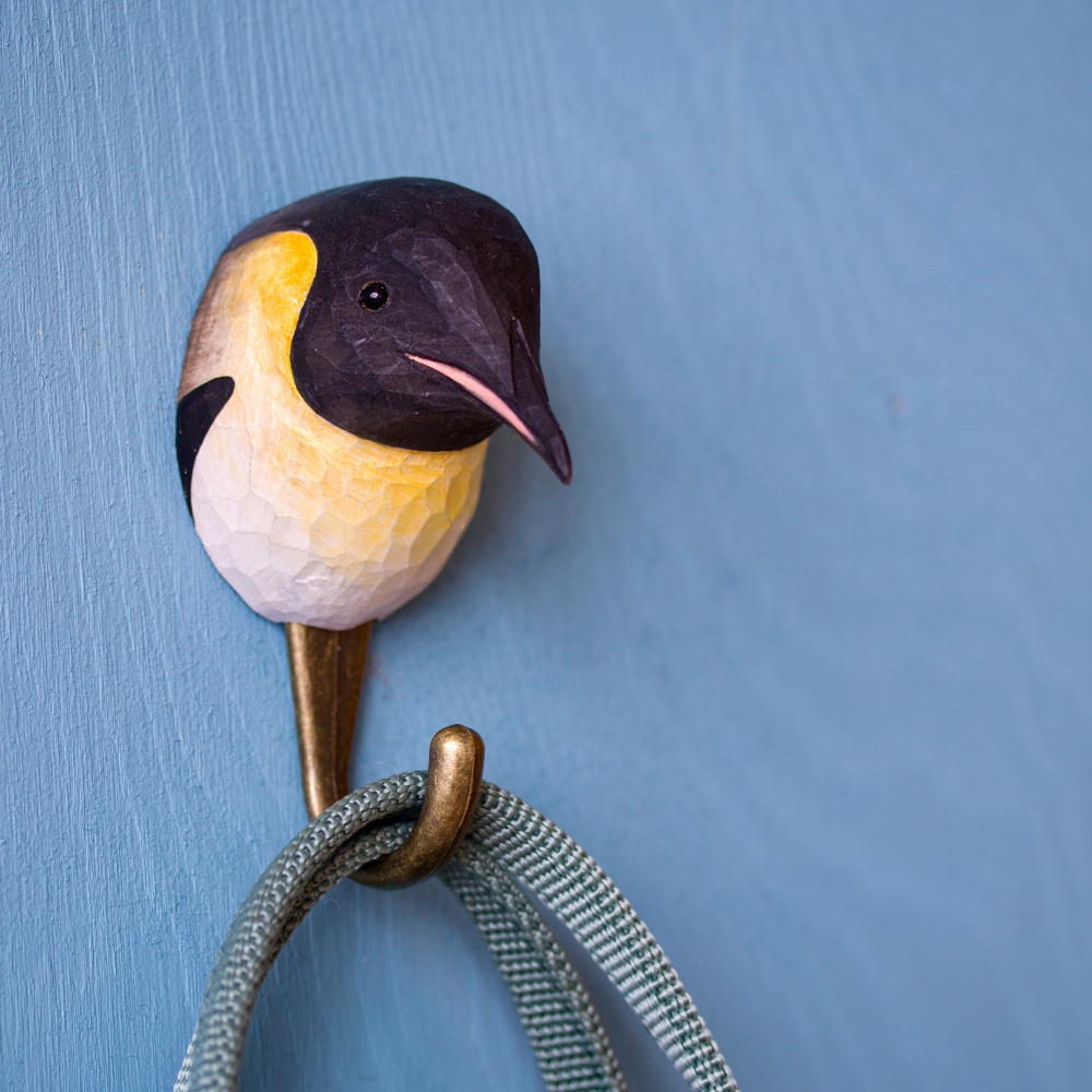 Wildlife Garden hook - penguin - Image 2