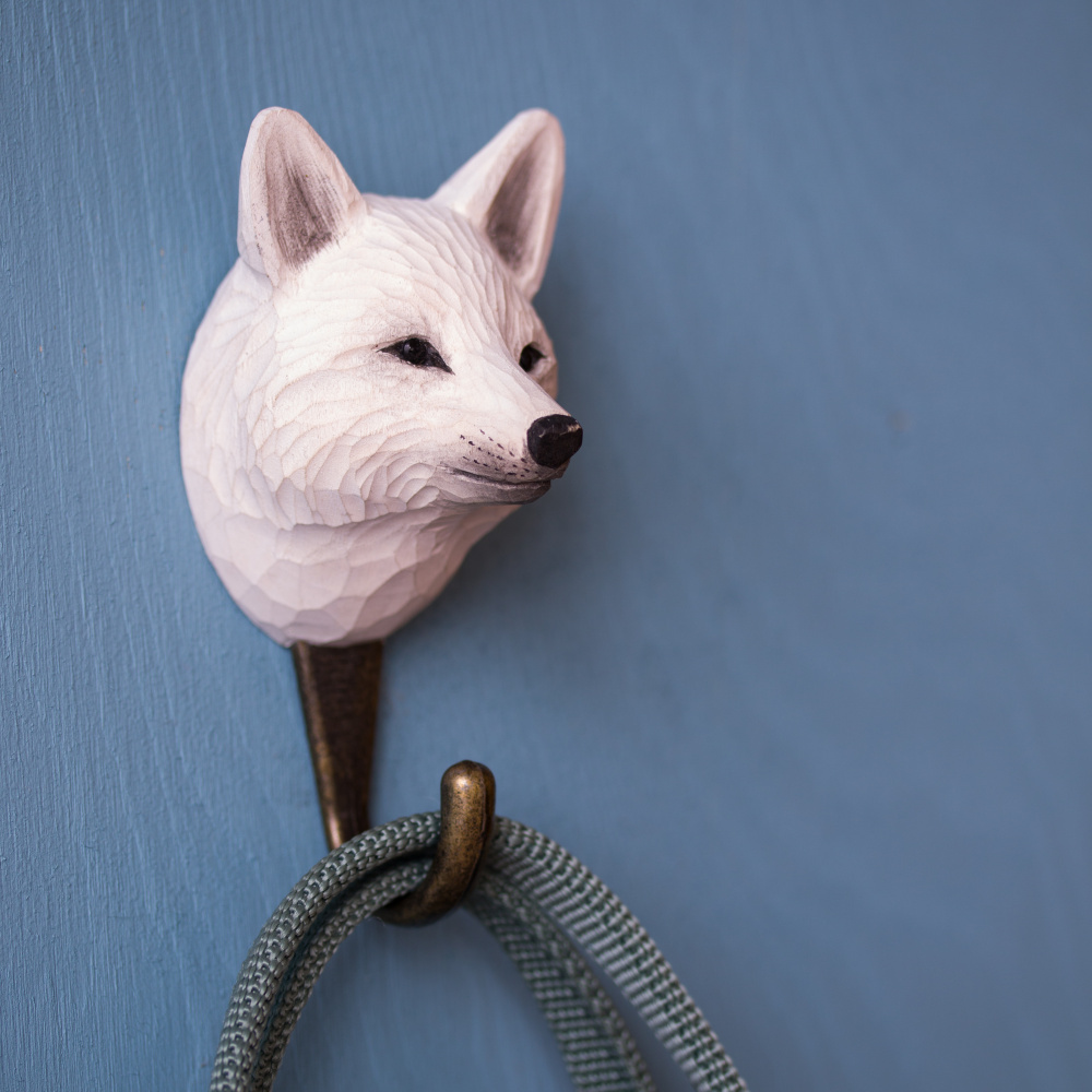 Wildlife Garden hook - Arctic fox - Image 2