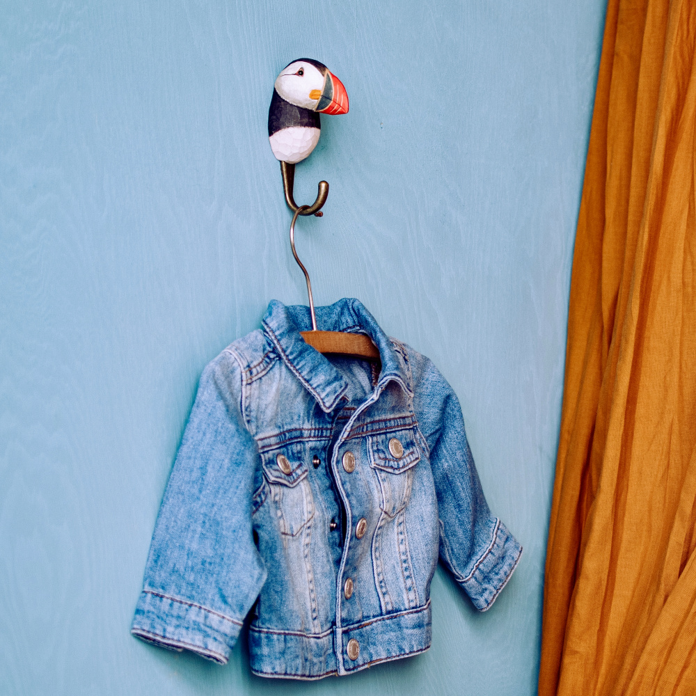 Wildlife Garden hook - puffin - Image 3