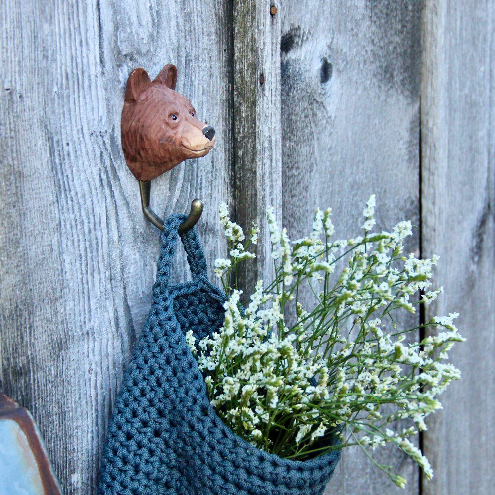 Wildlife Garden hook - bear - Image 4