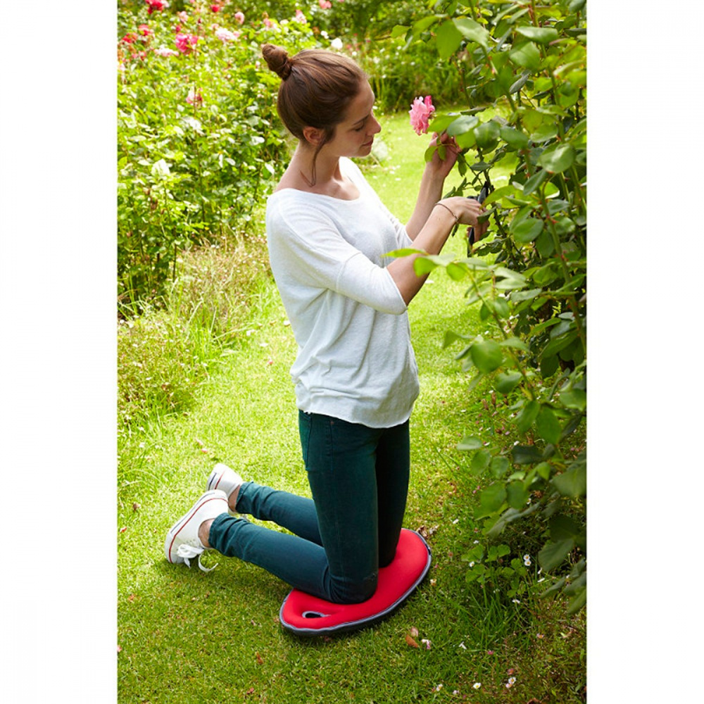 Burgon & Ball kneeling pad/seat cushion - red - Image 2