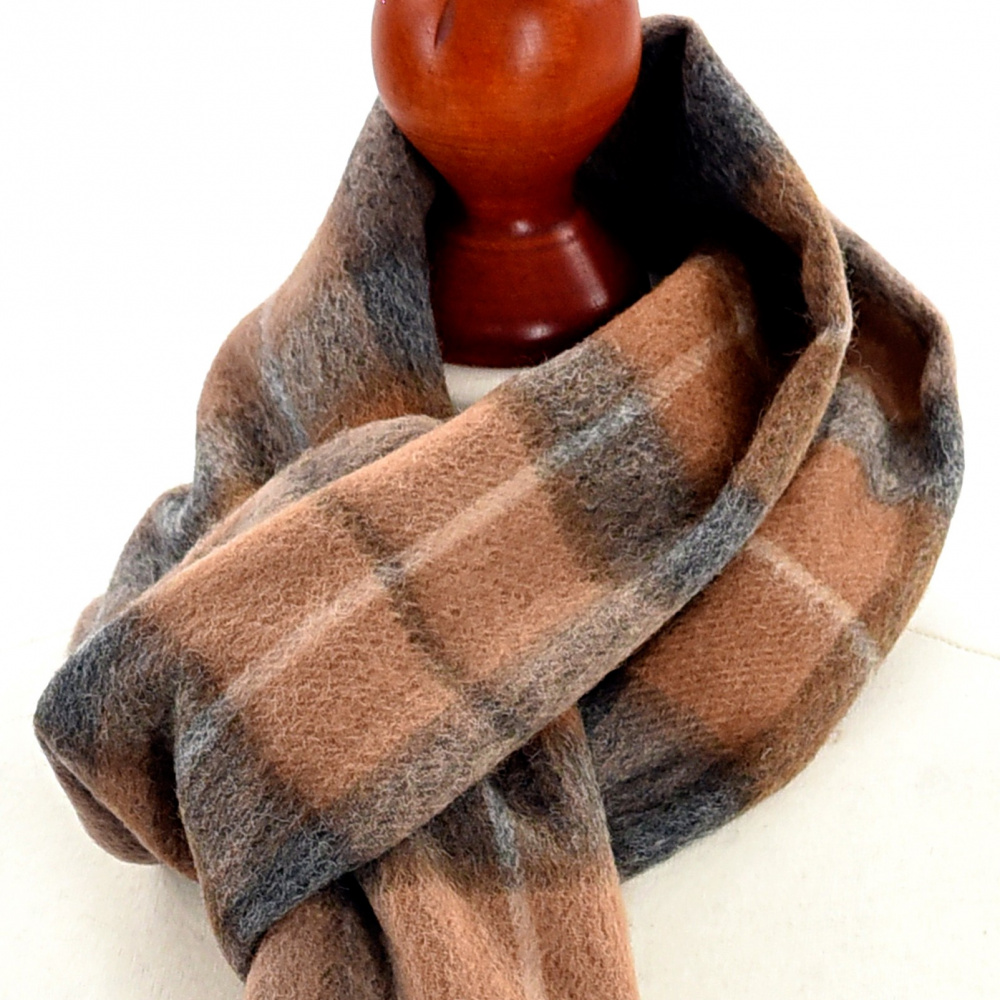 Tweedmill lambswool scarf - Natural Buchanan - Image 2