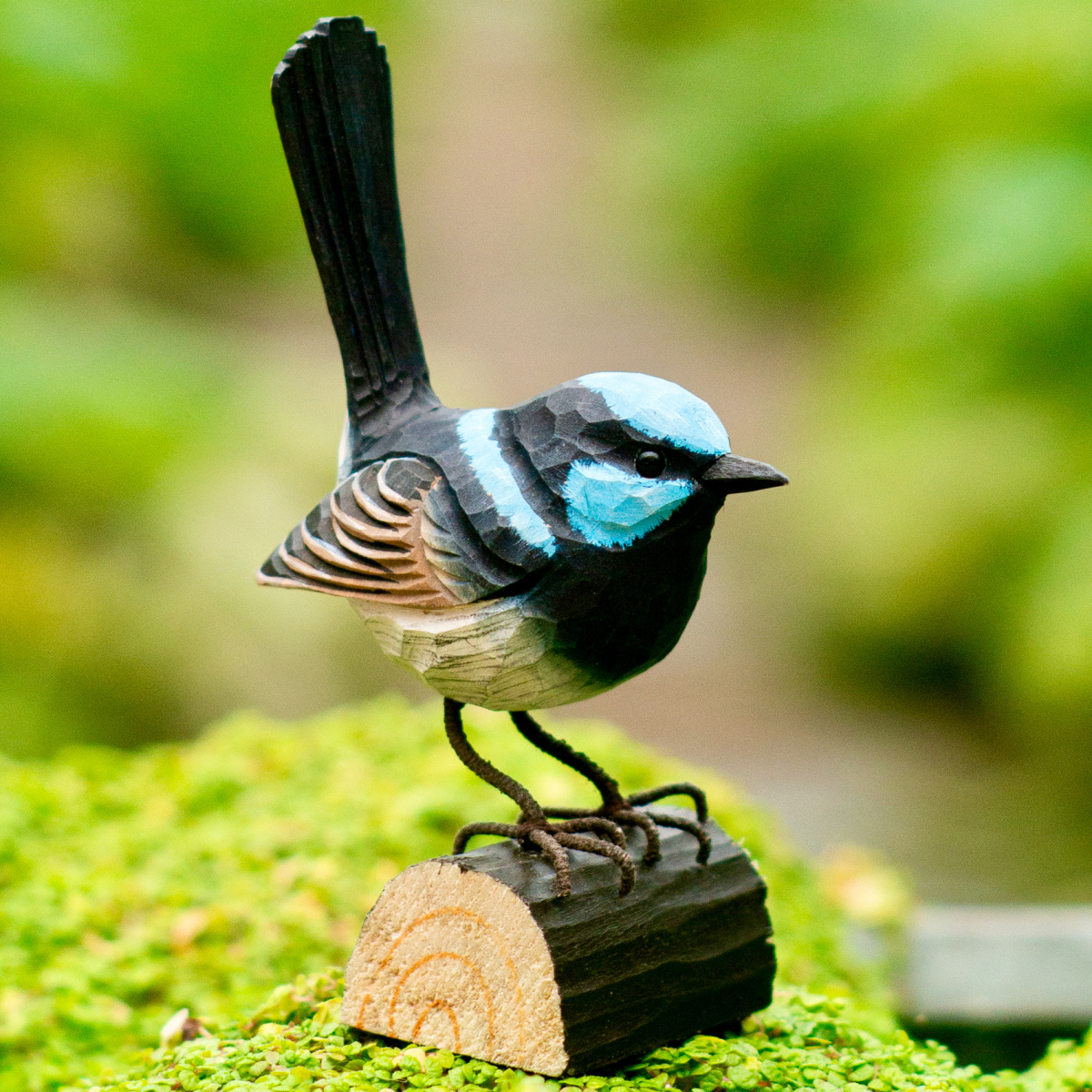 Oiseau en bois Wildlife Garden - mérion superbe